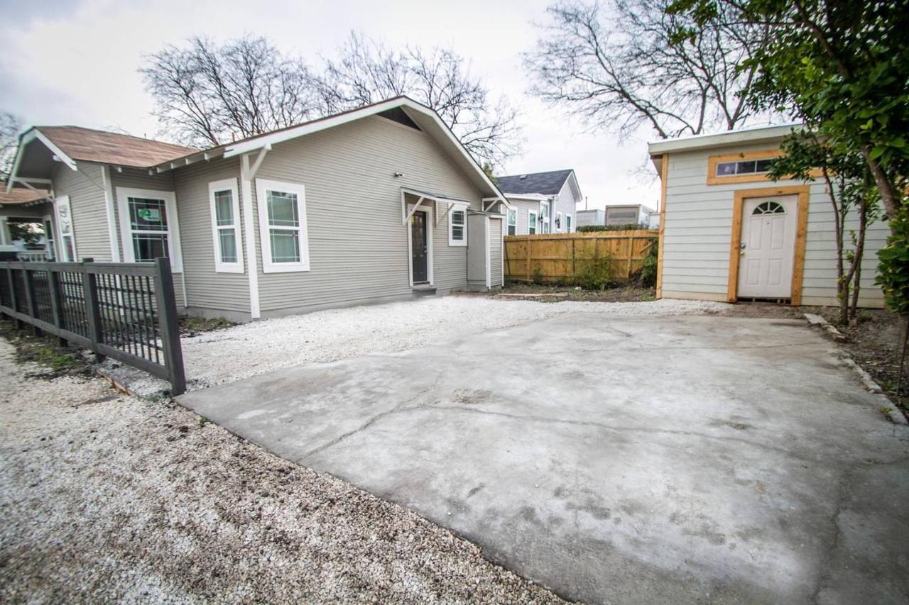 Ferienwohnung Hackberry St #A Renovated 2Br/2Ba Near Downtown San Antonio Exterior foto